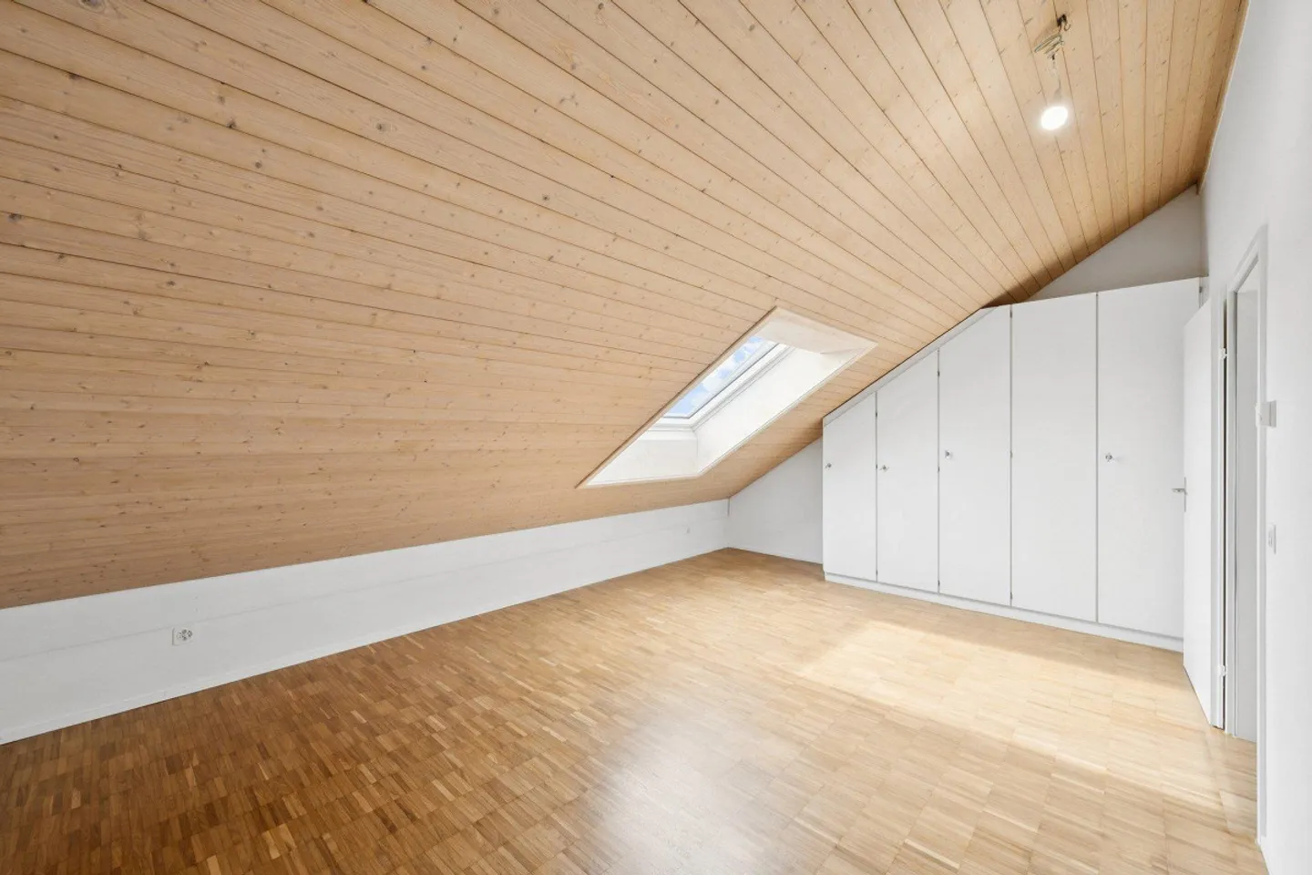 Prima occupazione dopo ristrutturazione - Appartamento duplex con area giardino - Foto 6 di 9