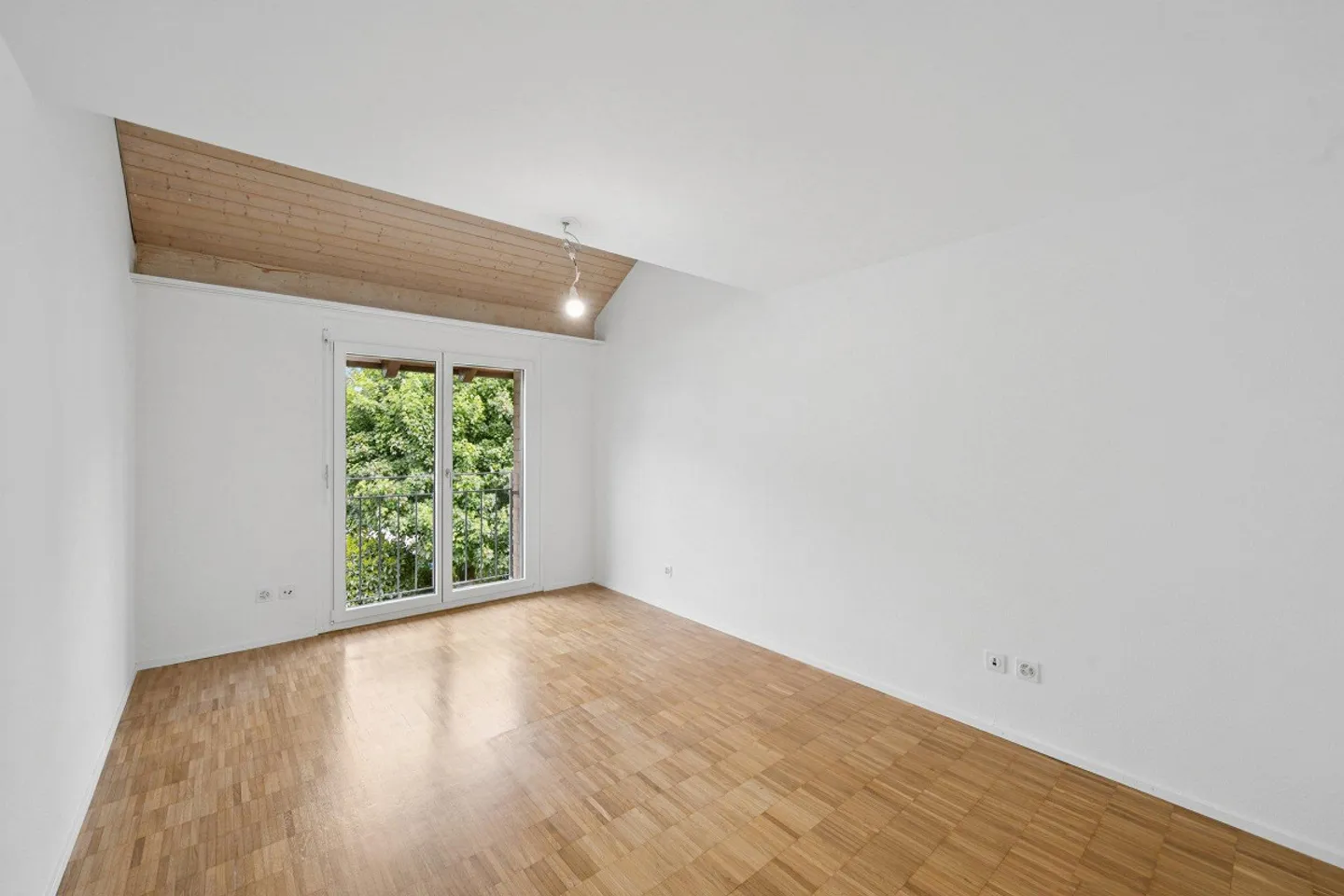 Prima occupazione dopo ristrutturazione - Appartamento duplex con area giardino - Foto 7 di 9