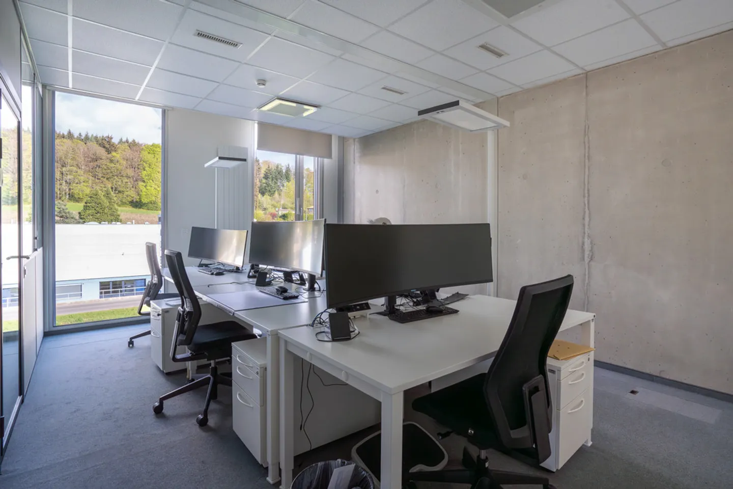 Geräumige Büros ideal gelegen in Mont-sur-Lausanne - Foto 5 von 10