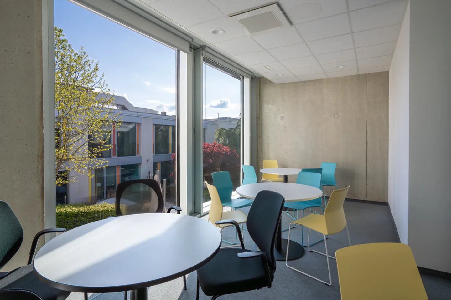 Geräumige Büros ideal gelegen in Mont-sur-Lausanne - Foto 8 von 10