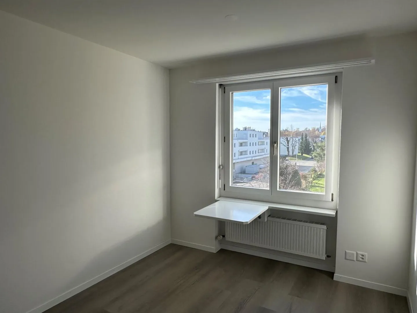 Appartement fraîchement rénové avec vue imprenable - Photo 11 sur 13