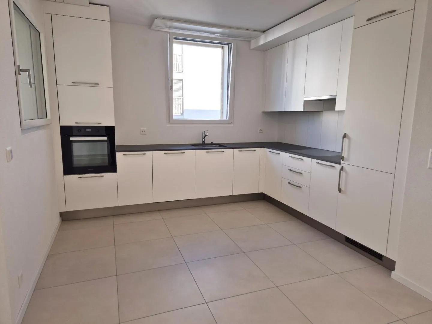 Berges 2 - Appartamento 5.5 stanze al 3° piano - Foto 4 di 19