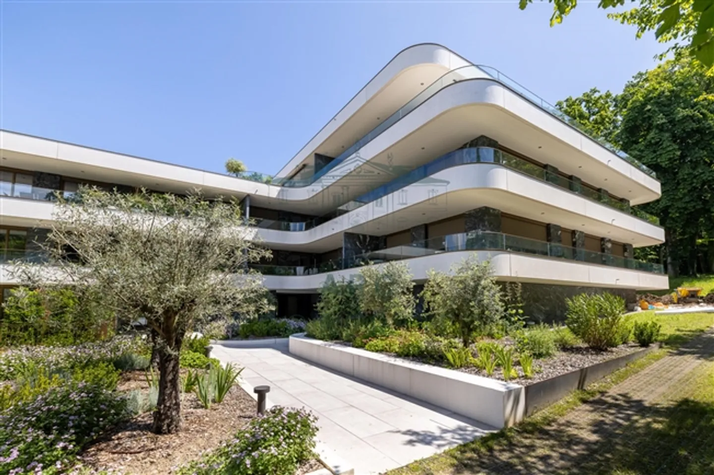 «VESENAZ - PRÄCHTIGE 5-ZIMMER-WOHNUNG» - Foto 1 von 7