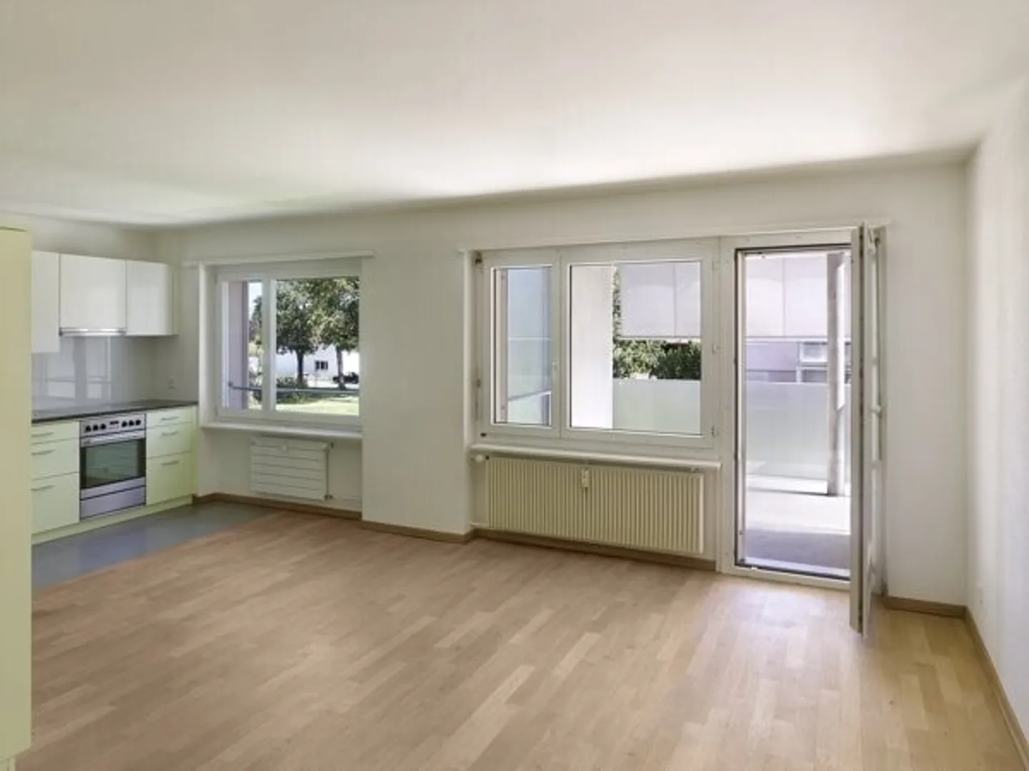 Living in Worben, the idyllic village between Lyss and Biel! - Photo 2 of 4