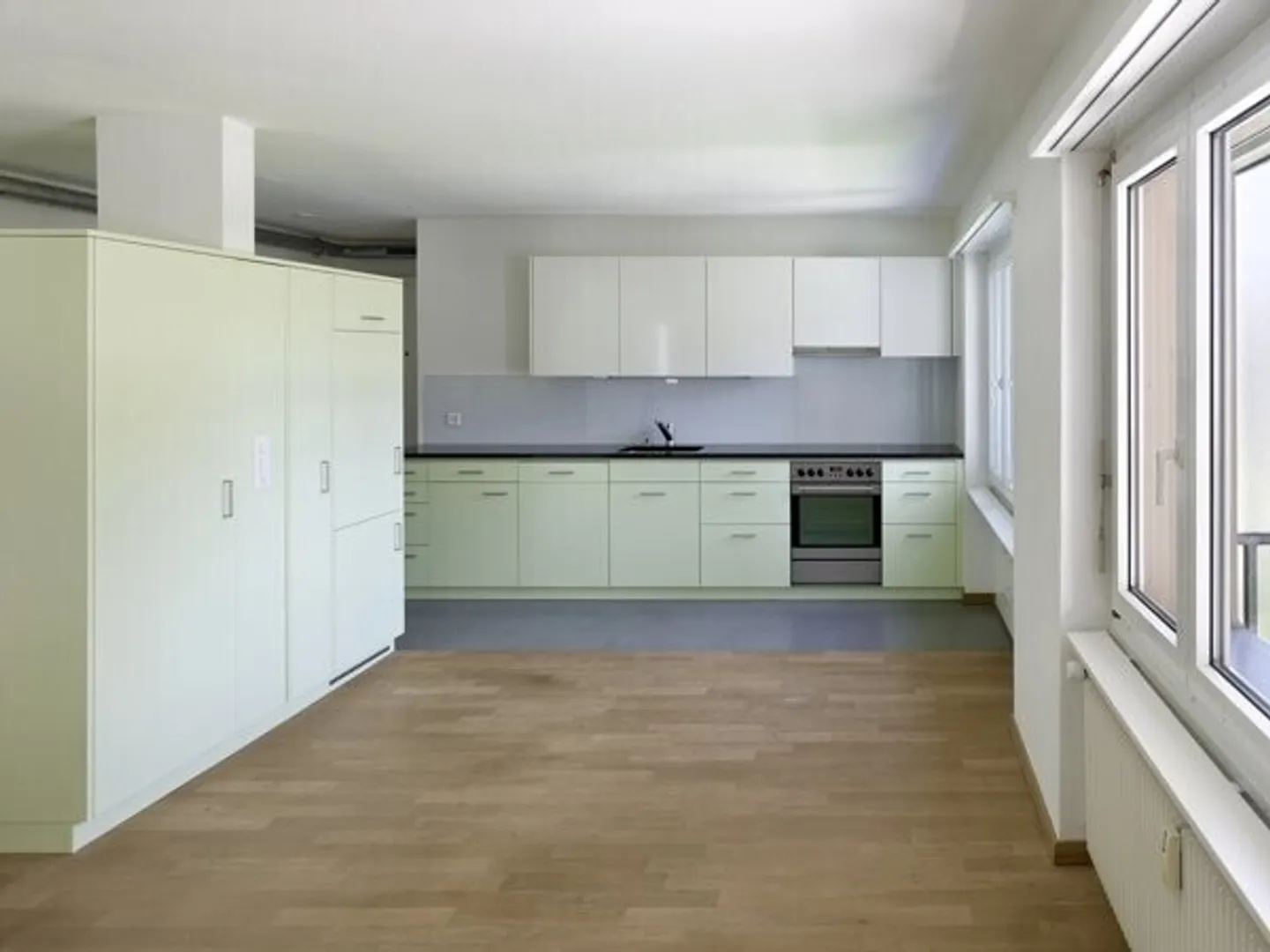 Living in Worben, the idyllic village between Lyss and Biel! - Photo 3 of 4