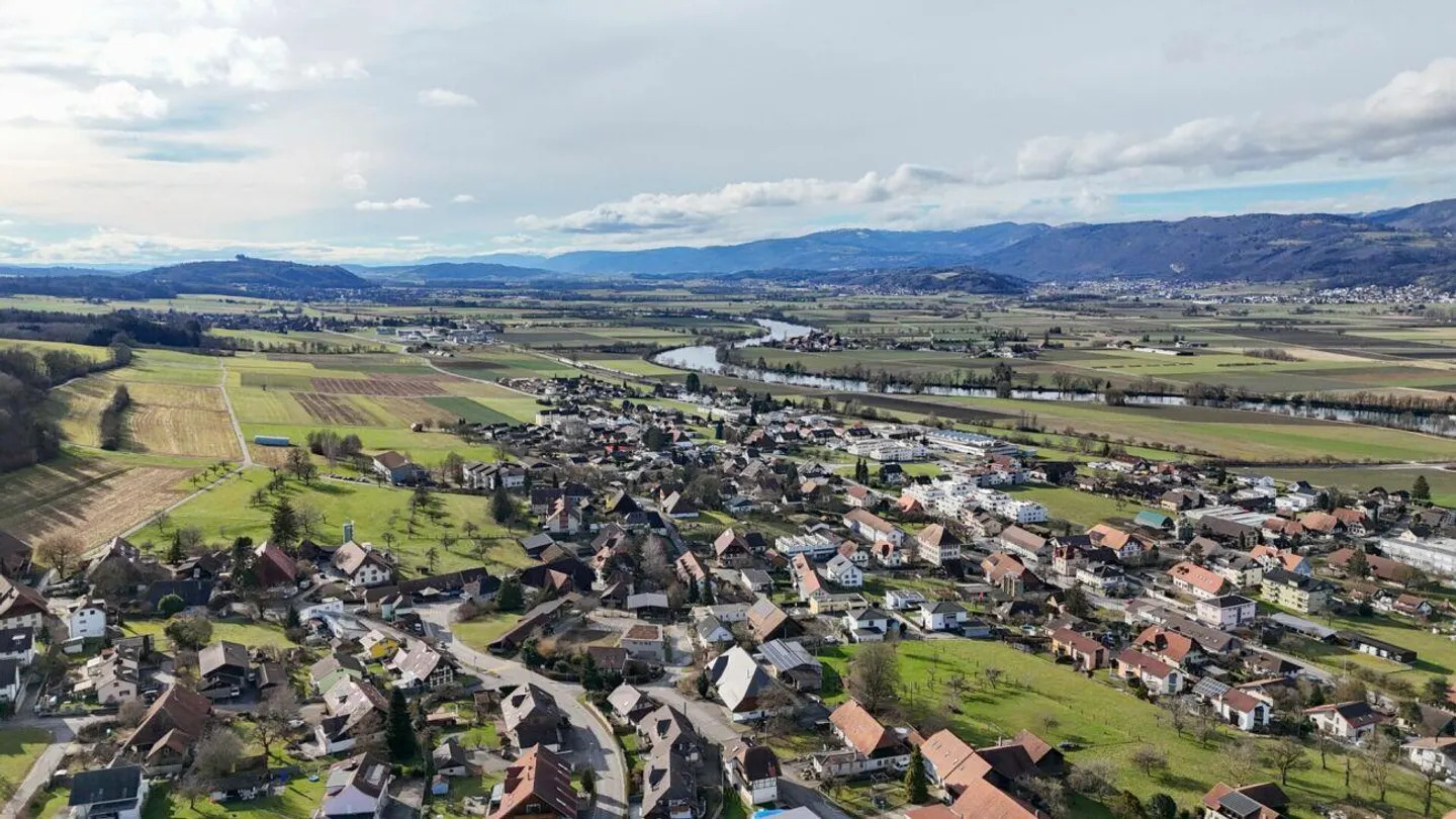 Investment with Style - 4.95% Return - Photo 2 of 22