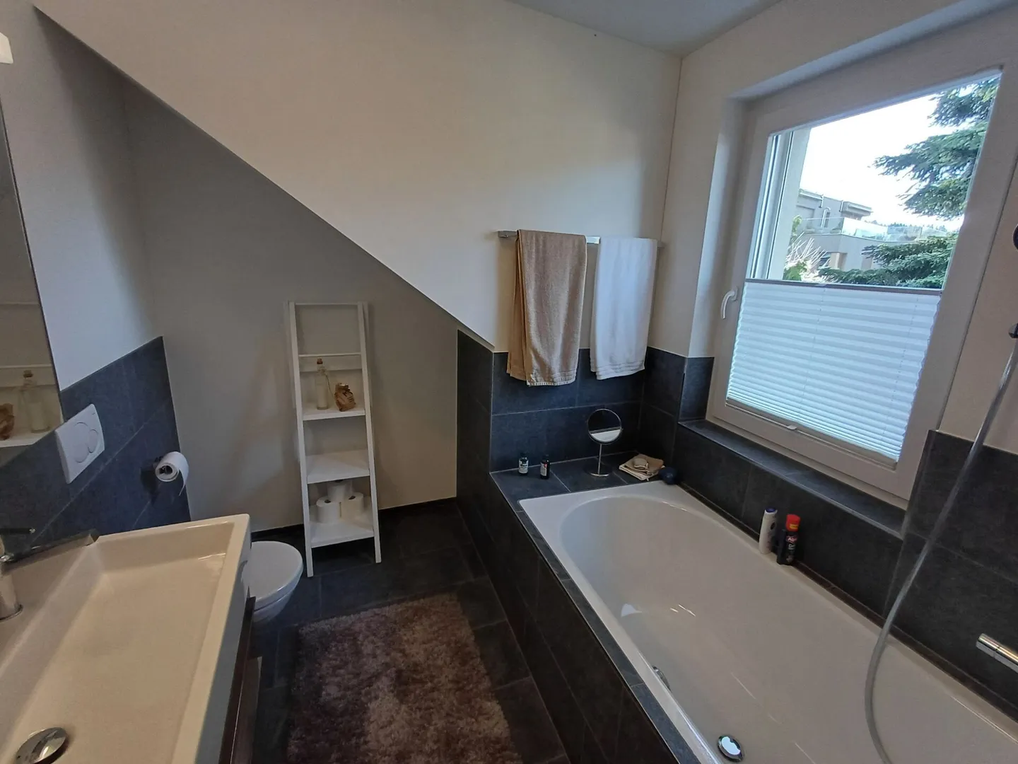 Attico 3.5 locali con loggia coperta - Foto 11 di 12