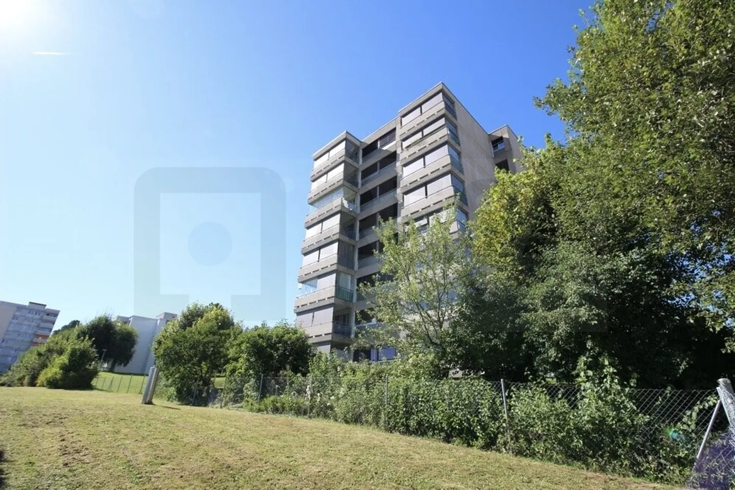 Superbe logement lumineux avec loggia et panorama exceptionnel - Photo 1 sur 1