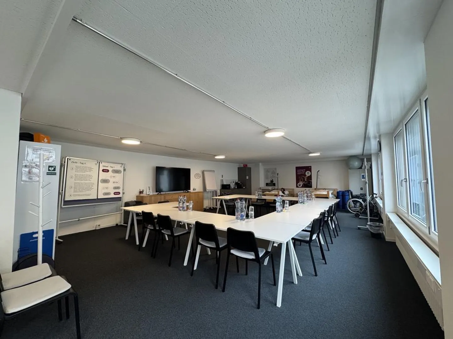 Ufficio luminoso nel cuore della città vecchia di Winterthur (circa 80 m2) - Foto 1 di 3