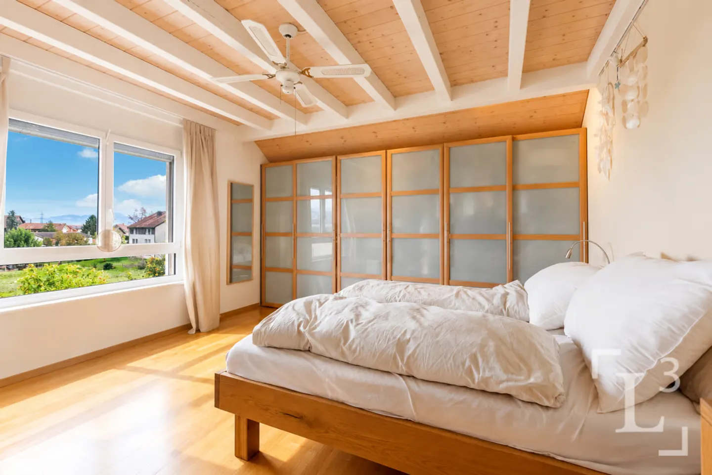 Spacieux duplex en attique avec balcon + un potager! - Foto 7 di 13