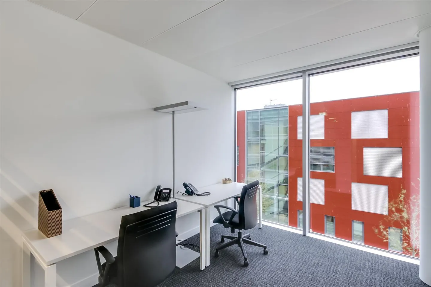 Private office space for 3 people at Regus Station Lakeside - Photo 6 of 12
