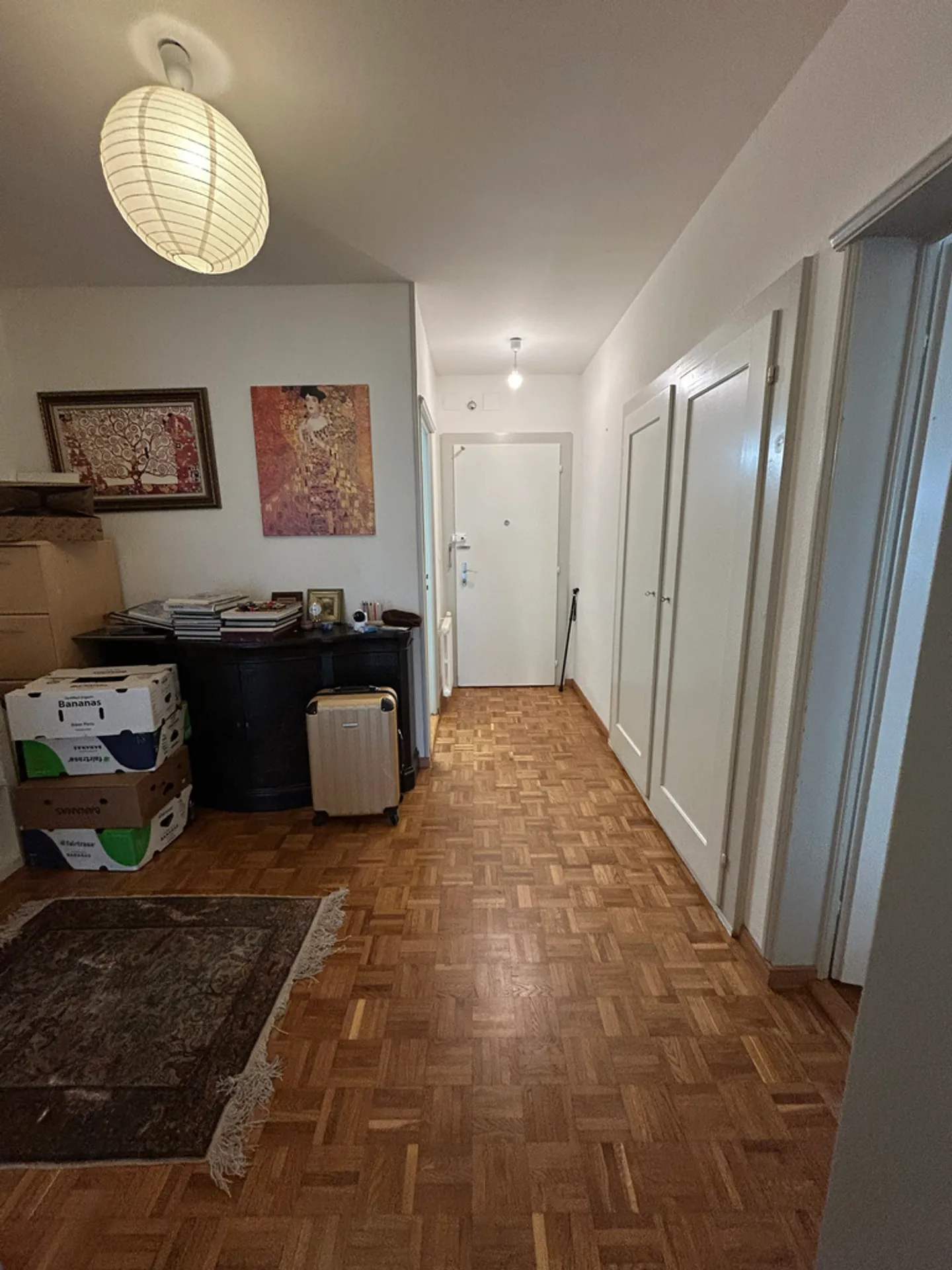 Charming Apartment with Lake View - Photo 2 of 10