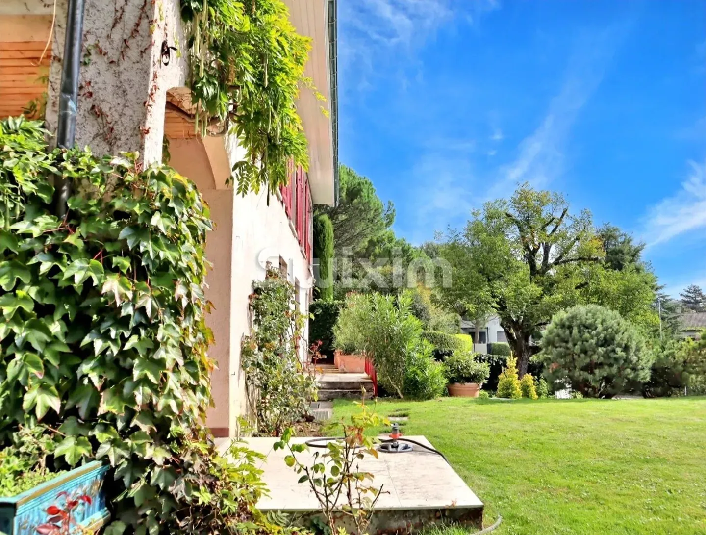 Opportunità! Grande villa indipendente di 6 stanze con vista sul lago! - Foto 8 di 9