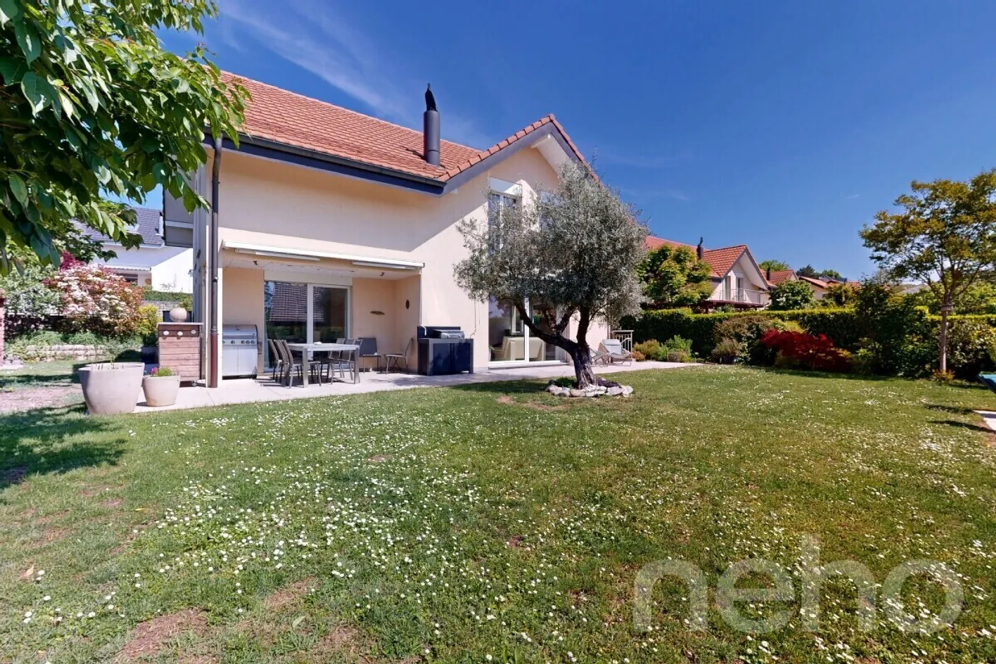 Villa contemporaine avec piscine - Photo 3 sur 13