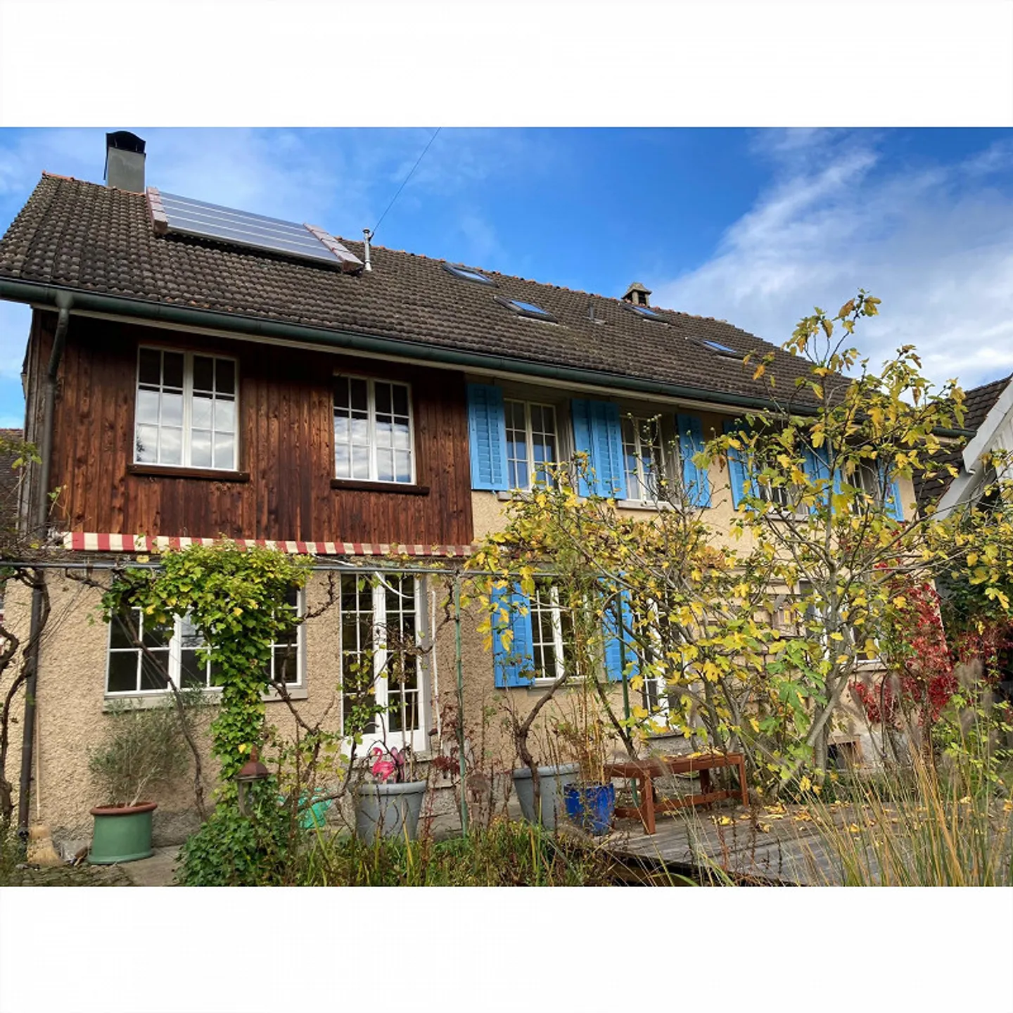 Fattoria di 9 stanze in una posizione tranquilla ma centrale con giardino - Foto 3 di 30