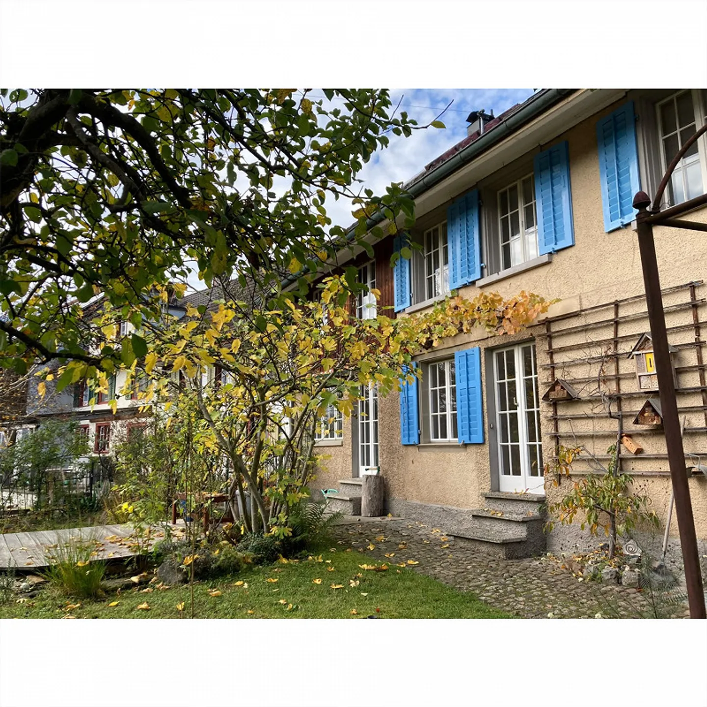 Fattoria di 9 stanze in una posizione tranquilla ma centrale con giardino - Foto 4 di 30