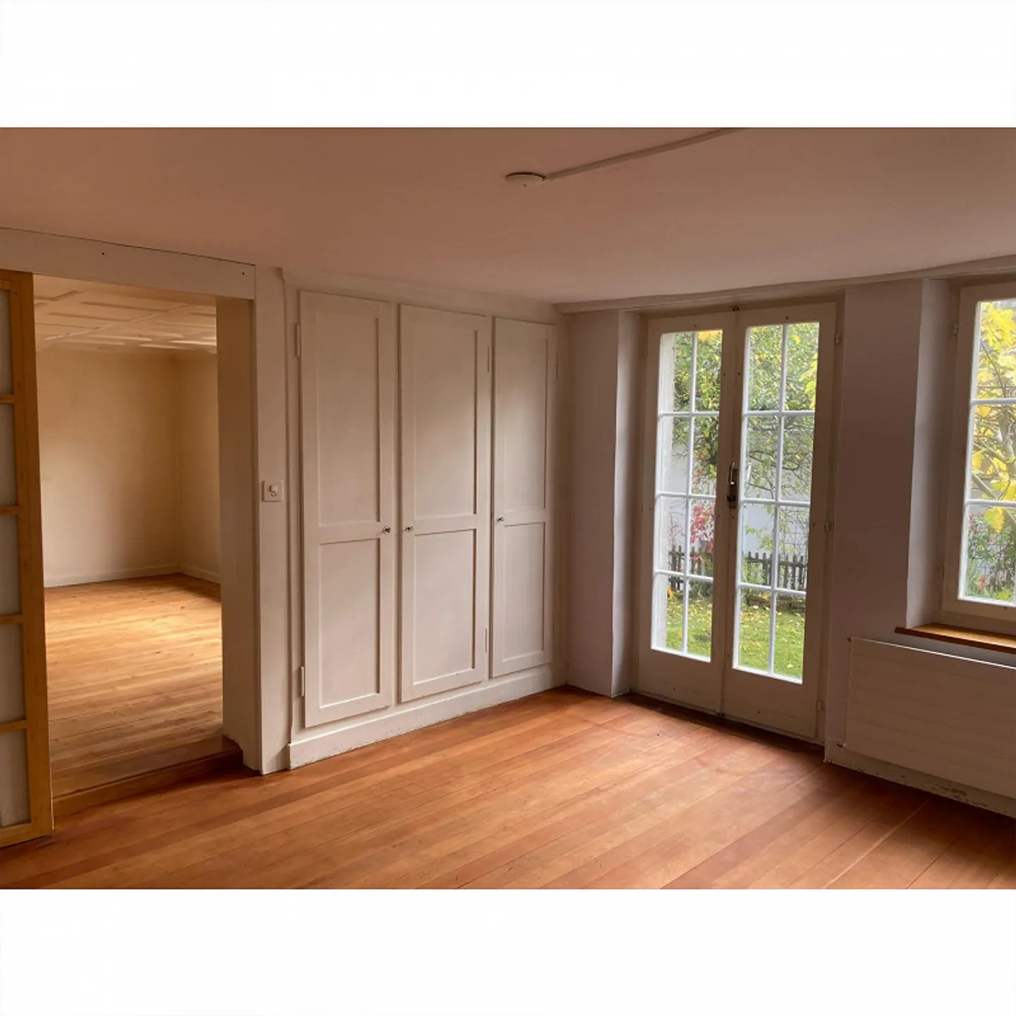 Fattoria di 9 stanze in una posizione tranquilla ma centrale con giardino - Foto 7 di 30