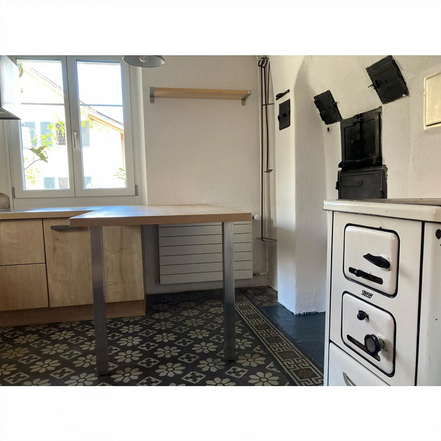 Fattoria di 9 stanze in una posizione tranquilla ma centrale con giardino - Foto 13 di 30