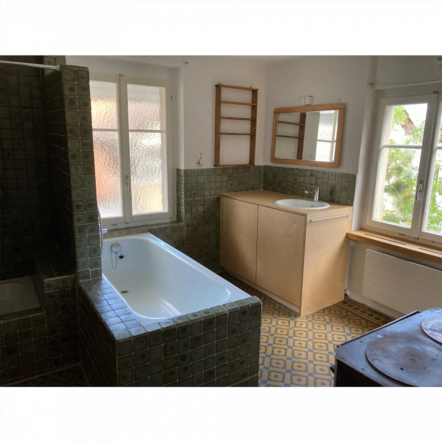 Fattoria di 9 stanze in una posizione tranquilla ma centrale con giardino - Foto 21 di 30