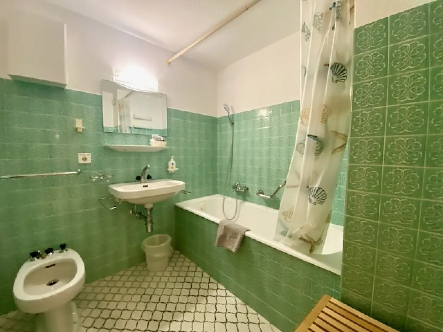 Helle Winterwohnung mit atemberaubendem Blick über Celerina - Foto 7 von 8