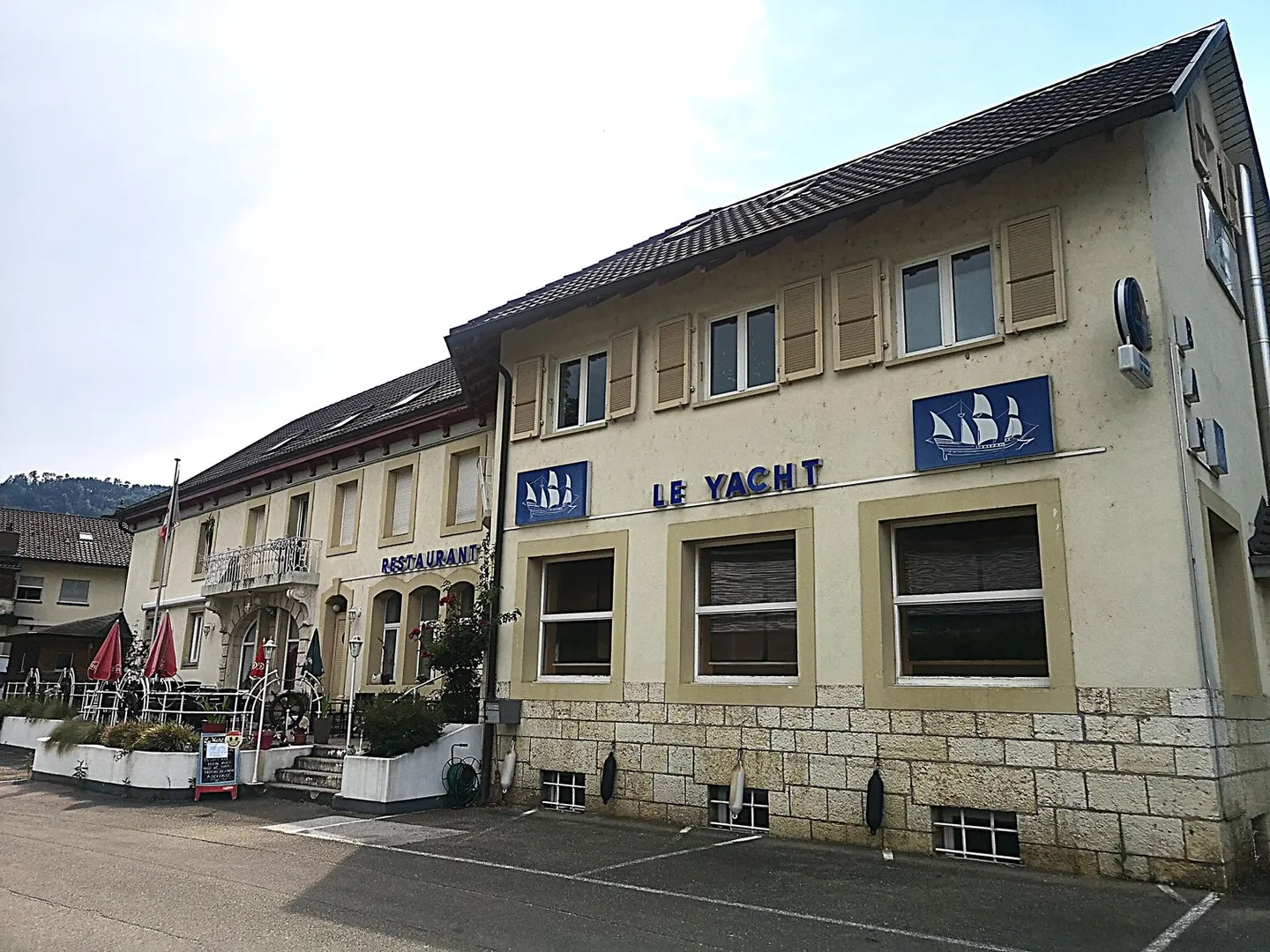 Ristorante-Pizzeria Le Yacht con brasserie-bar, 2 sale da pranzo, terrazza, parcheggio - Foto 4 di 27