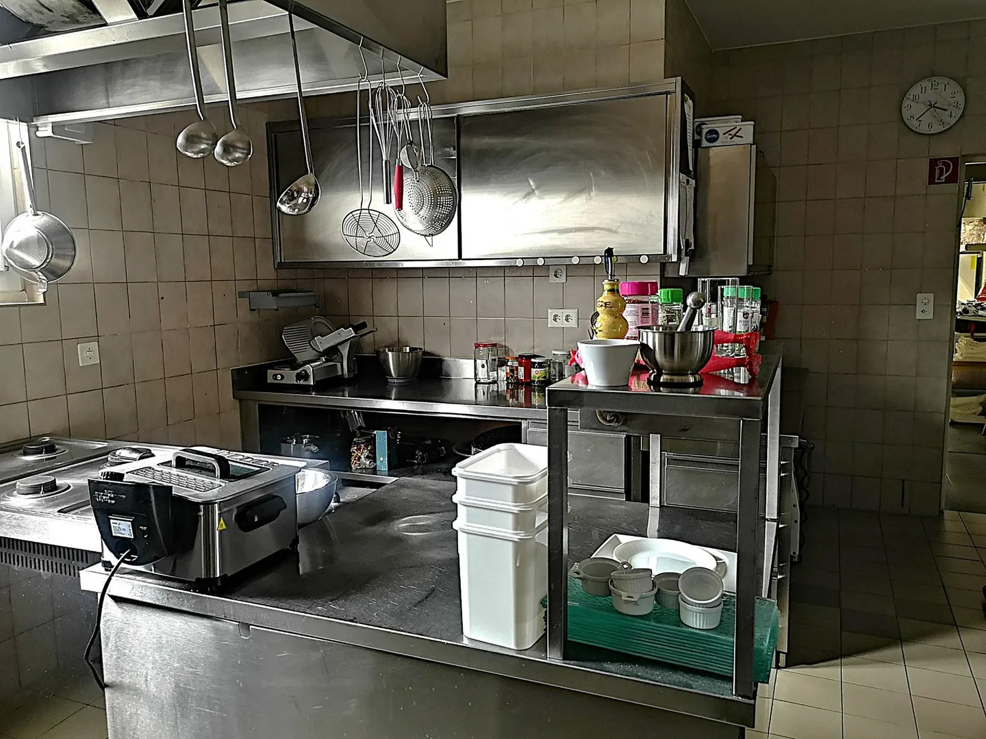 Ristorante-Pizzeria Le Yacht con brasserie-bar, 2 sale da pranzo, terrazza, parcheggio - Foto 17 di 27