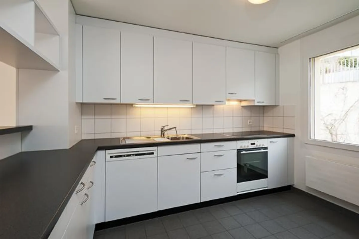 Geräumige moderne Wohnung - Foto 6 von 12