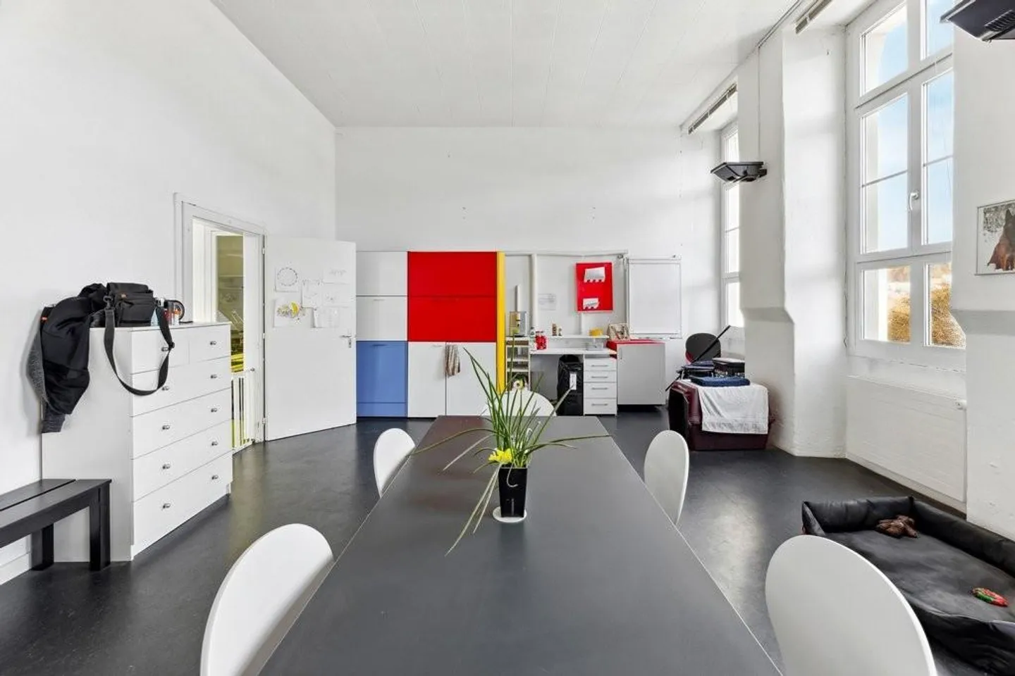 Espace commercial dans un emplacement central - Photo 3 sur 13