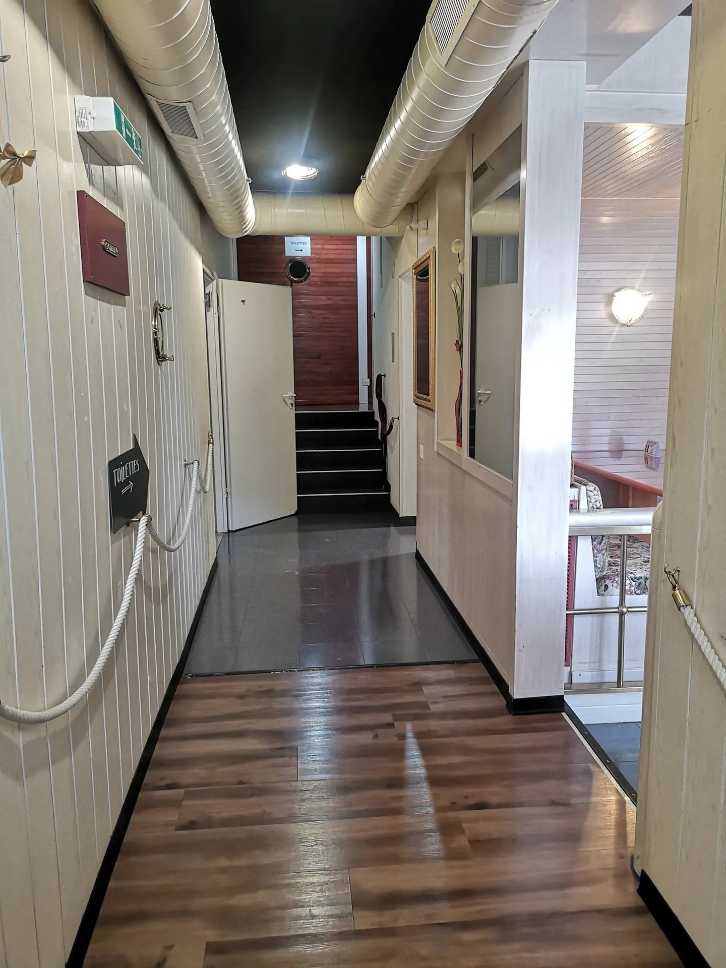 Ristorante-Pizzeria Le Yacht con brasserie-bar, 2 sale da pranzo, terrazza, parcheggio - Foto 22 di 27