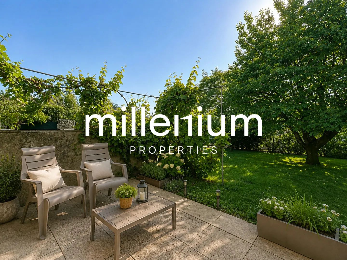 Beautiful 8-room house with garden, close to the train station - Photo 18 of 19