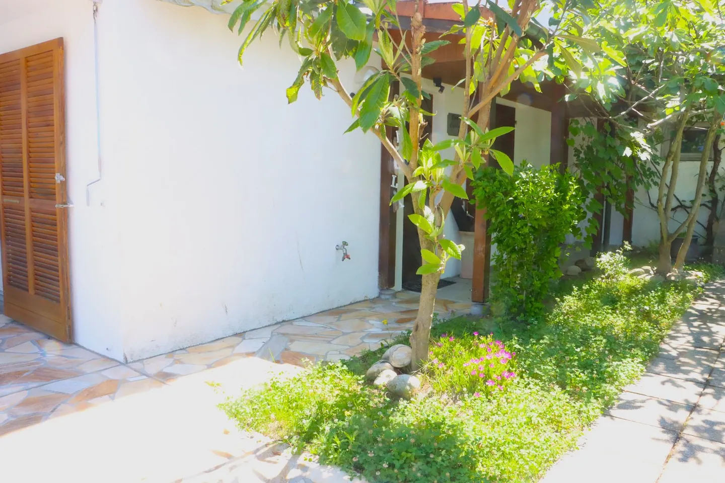 Appartamento spazioso con terrazza - Foto 7 di 8