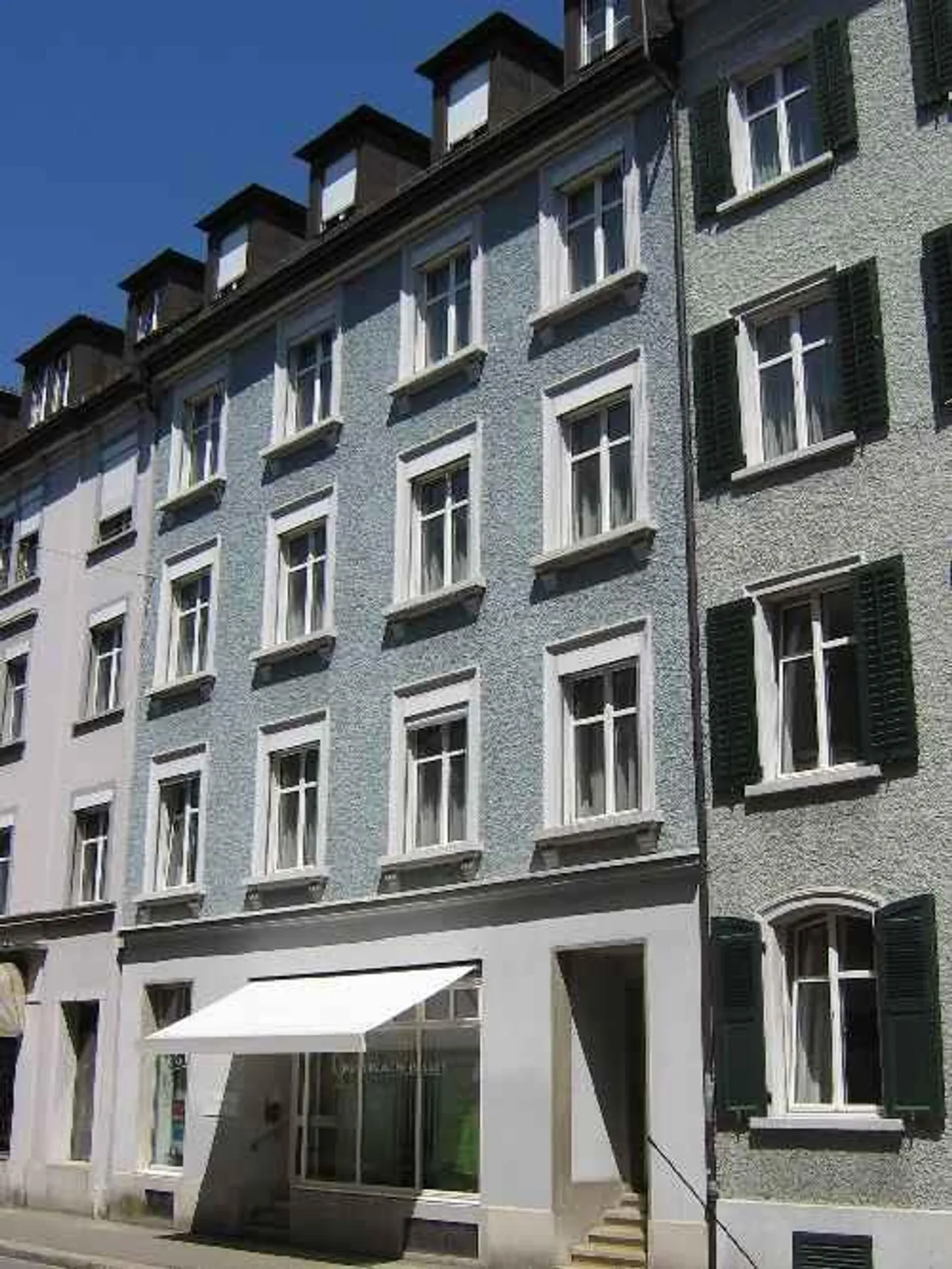 Zentrale 1-Zimmer-Wohnung beim Bahnhof *Mieten ohne Kaution* - Foto 1 von 4