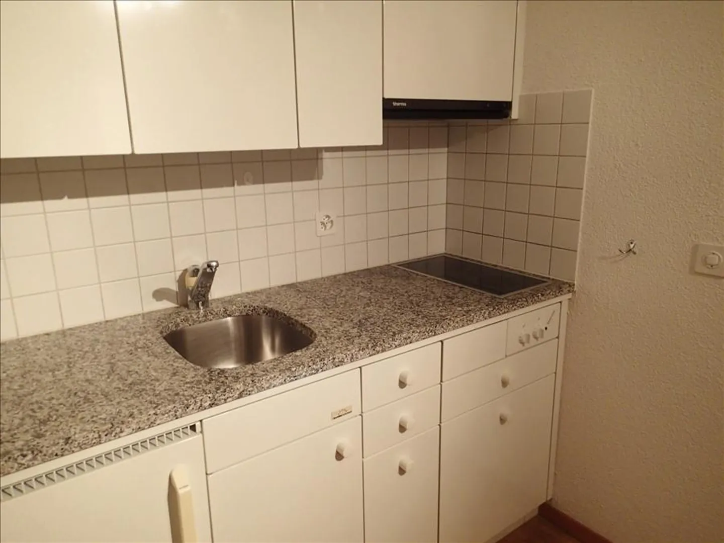 Zentrale 1-Zimmer-Wohnung beim Bahnhof *Mieten ohne Kaution* - Foto 2 von 4