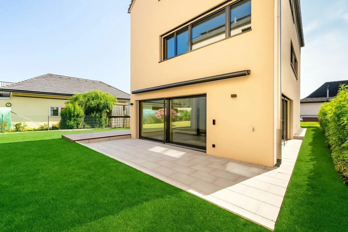 Ihr Platz an der Morgensonne - grosszügiges Einfamilienhaus in Bätershausen - Foto 1 von 9