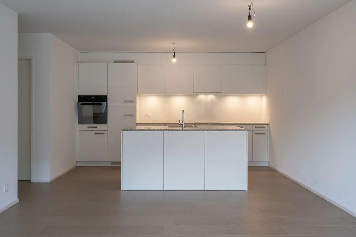 Bel appartement lumineux avec une vue magnifique sur Wolhusen ! - Photo 7 sur 10