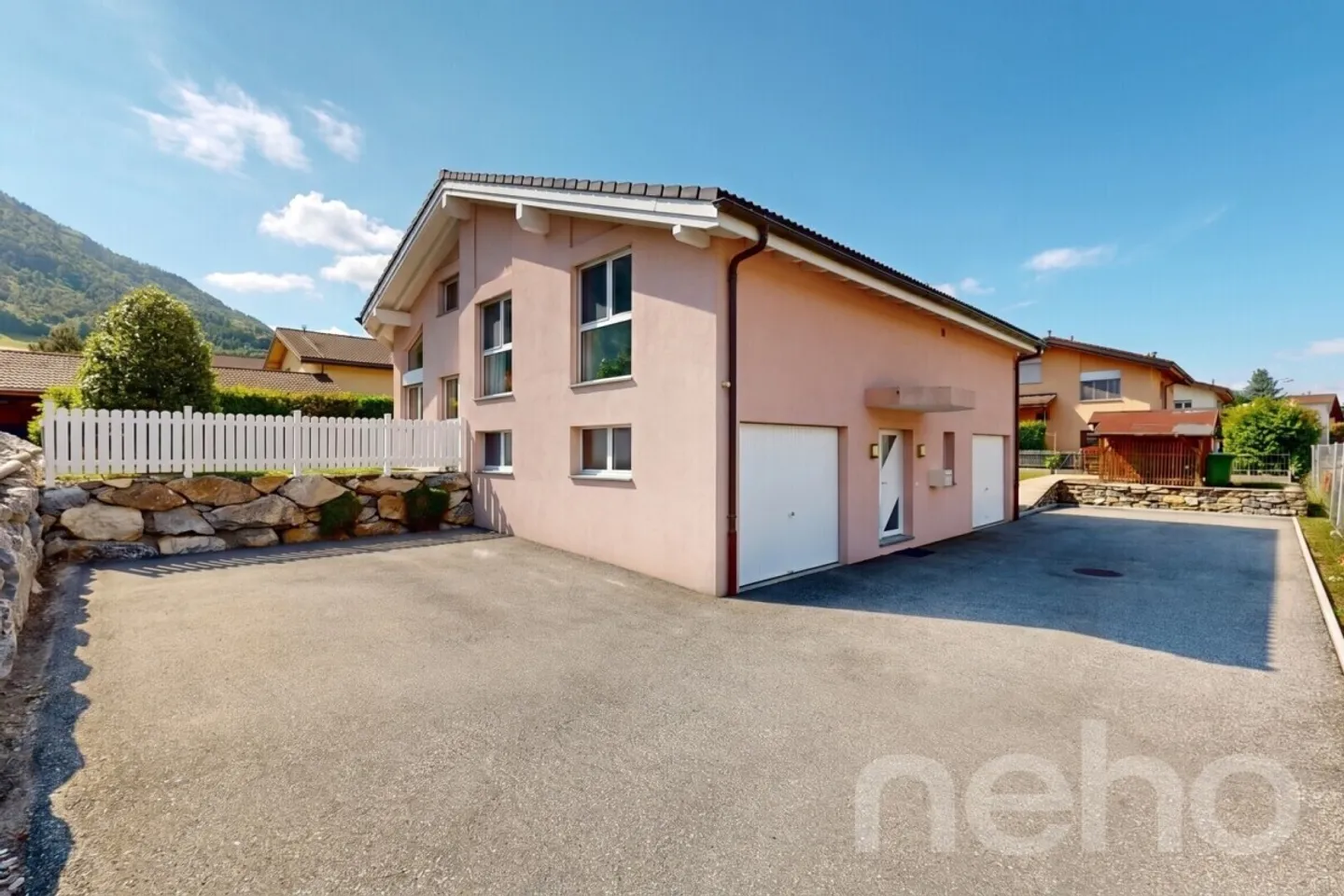 Helle Familienvilla mit großen Volumen in Bramois - Foto 4 von 12