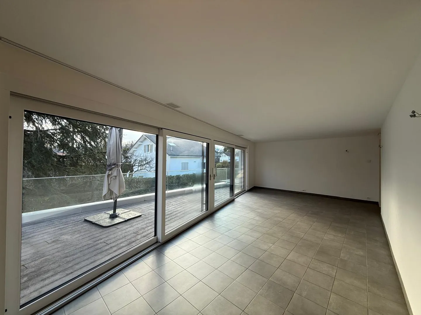 Appartement à louer - Photo 2 sur 6