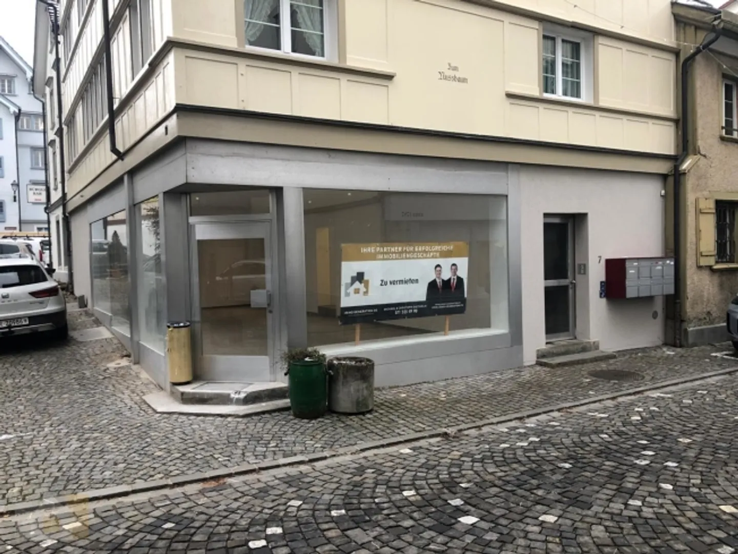 «AN ZENTRALER LAGE MIT SCHAUFENSTER» - Foto 9 von 9