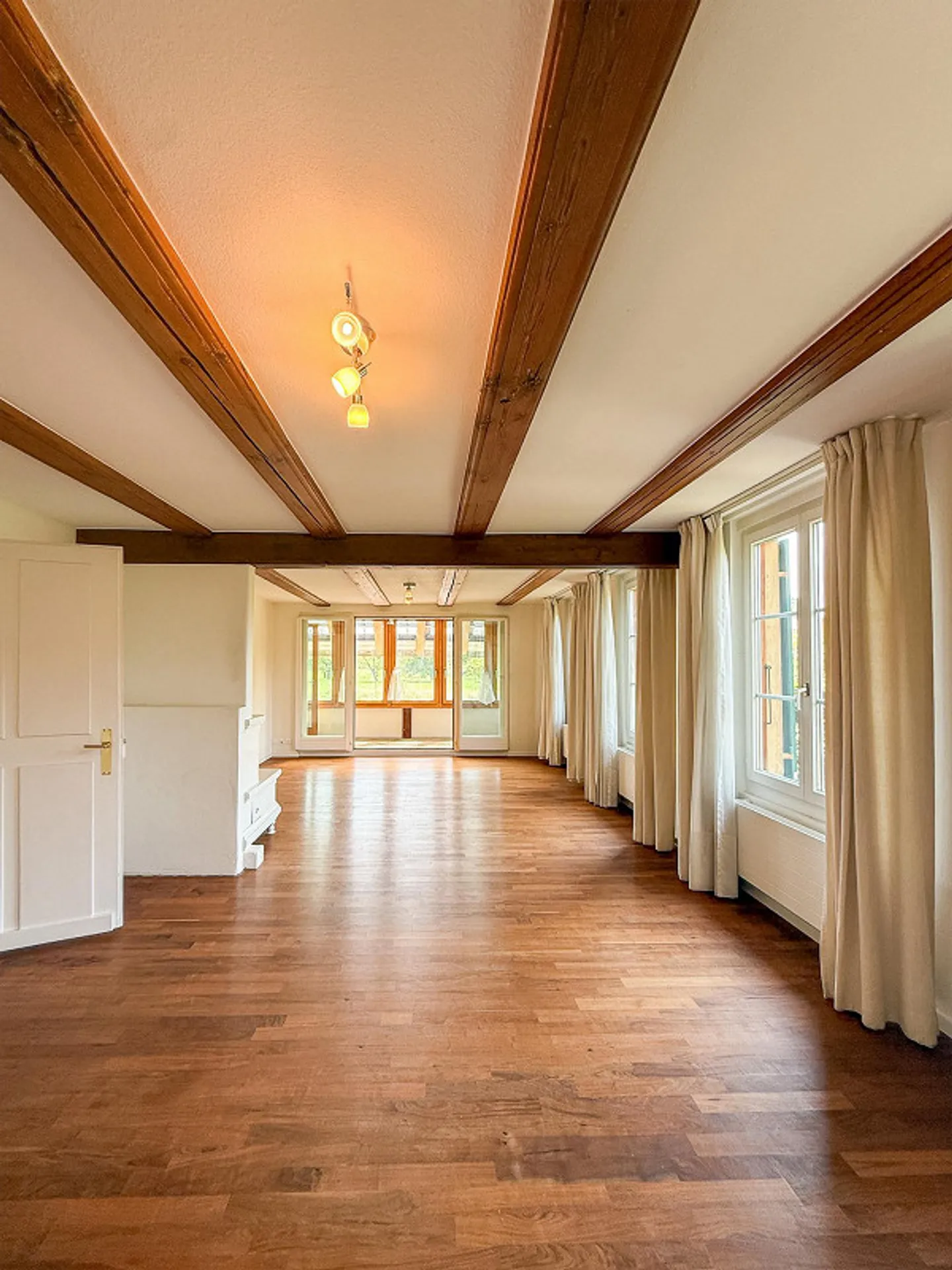 Maisonette apartment with private garden, village center of Münchenbuchsee - Photo 11 of 30