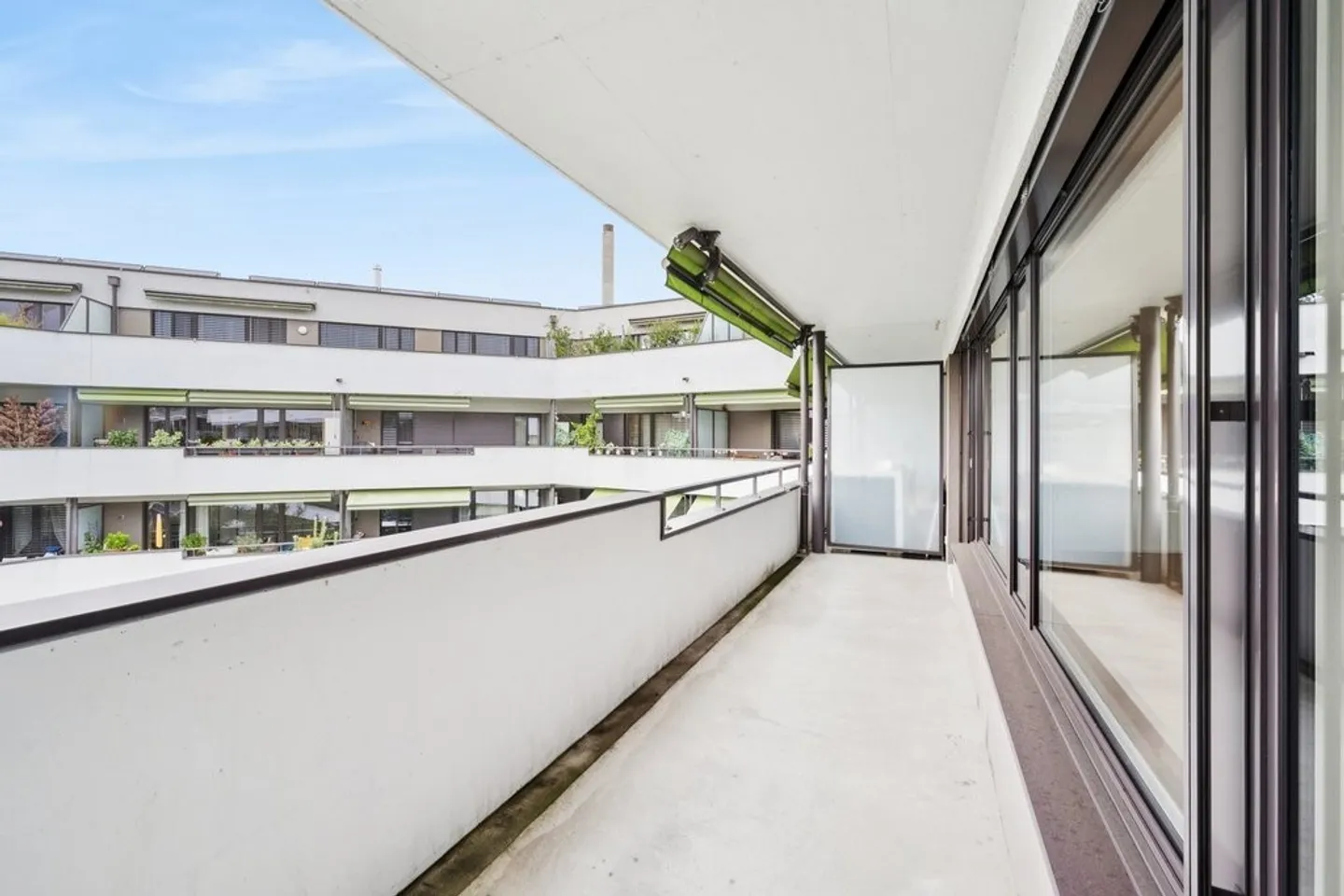 Ambiente abitativo unico garantito... - Foto 11 di 12