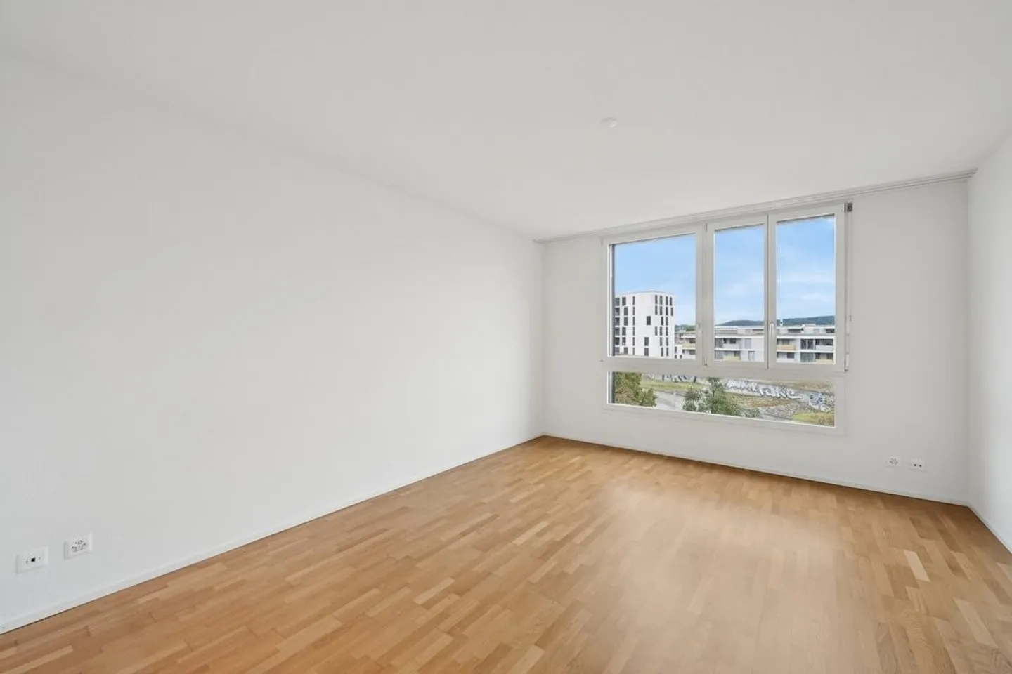 Ambiente abitativo unico garantito... - Foto 9 di 12