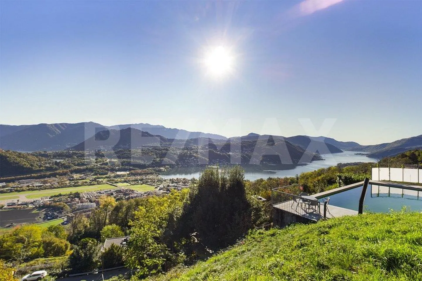 Terreno edificabile con vista lago - Foto 6 di 13