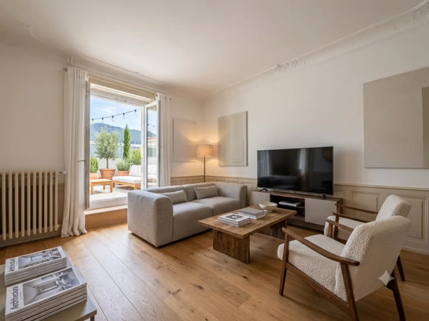 Charakterwohnung mit außergewöhnlicher Terrasse von 110 m² - Foto 2 von 8