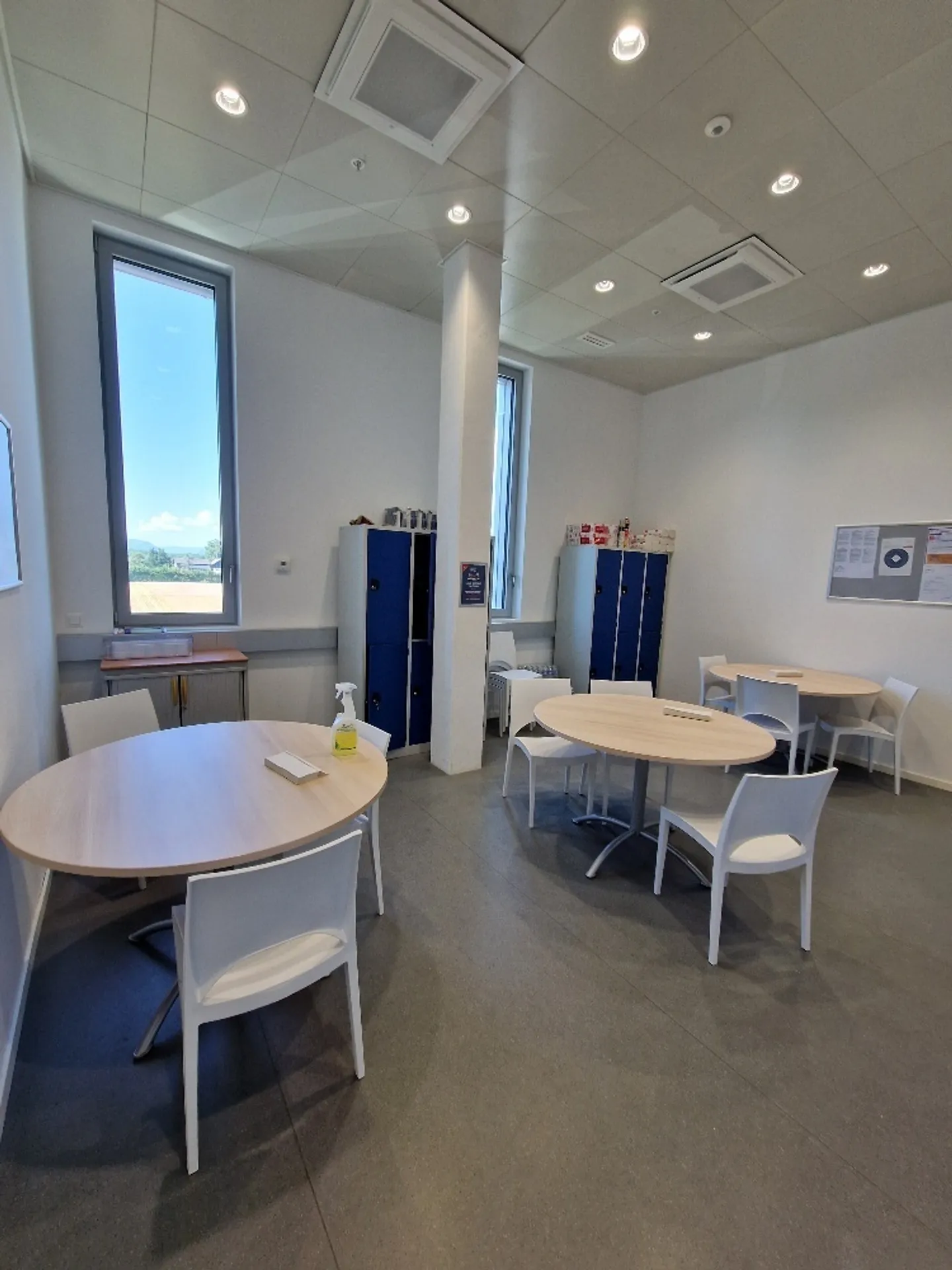 Modern Commercial Space - Photo 6 of 13