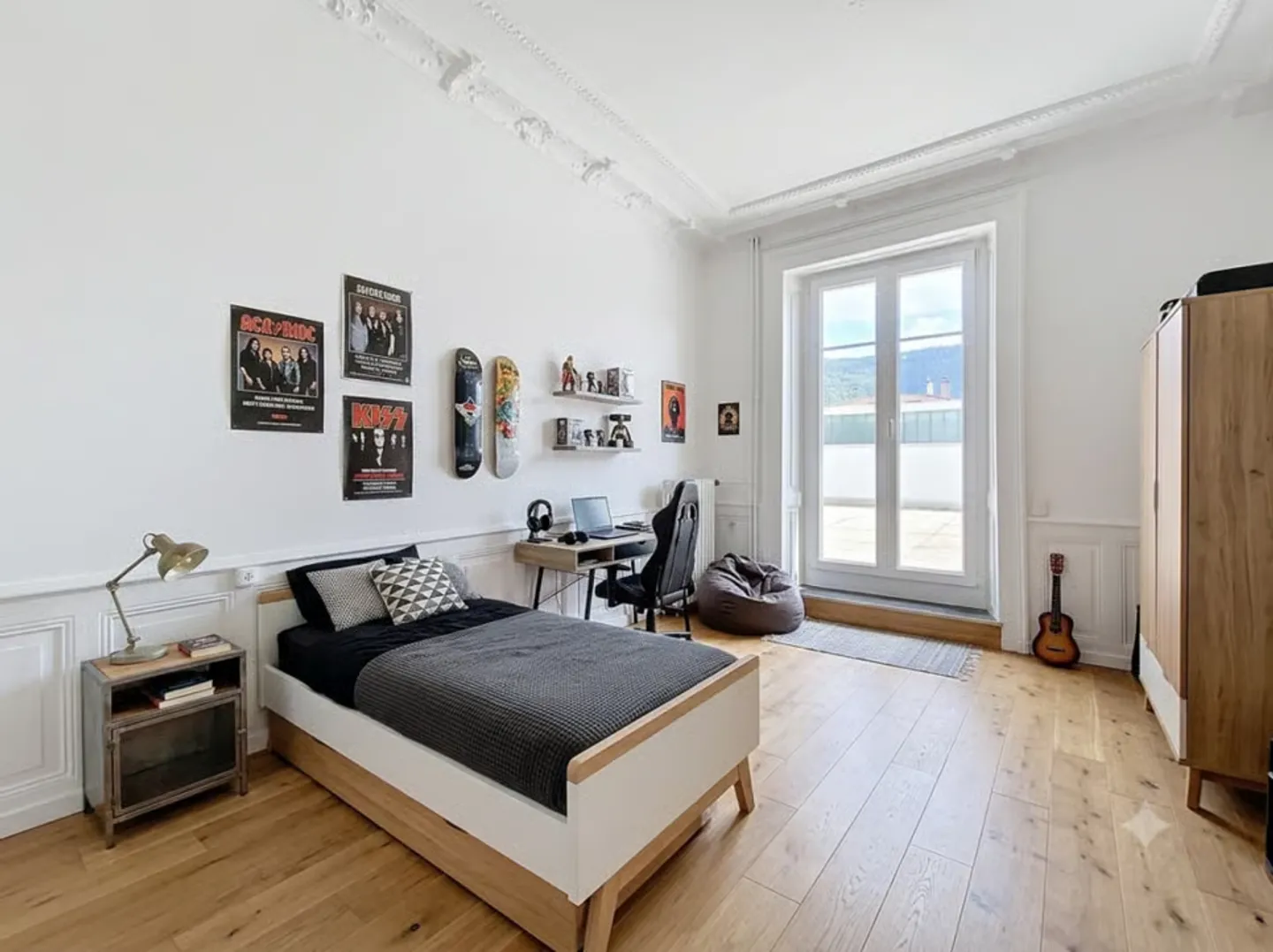 Charakterwohnung mit außergewöhnlicher Terrasse von 110 m² - Foto 4 von 8