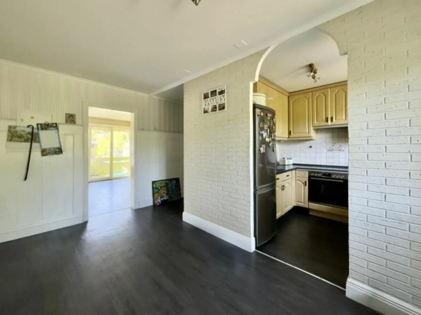 APPARTAMENTO LUMINOSO E TRANQUILLO A ITINGEN CON GIARDINO, AREA BARBECUE E GARAGE - Foto 5 di 8