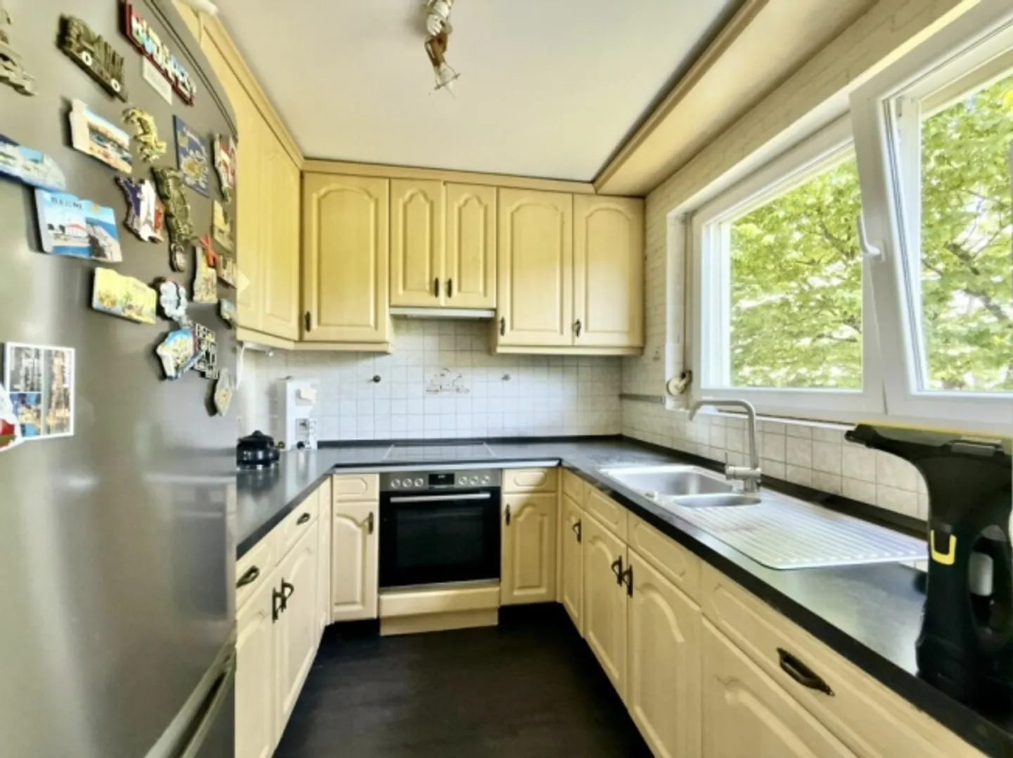 APPARTAMENTO LUMINOSO E TRANQUILLO A ITINGEN CON GIARDINO, AREA BARBECUE E GARAGE - Foto 7 di 8