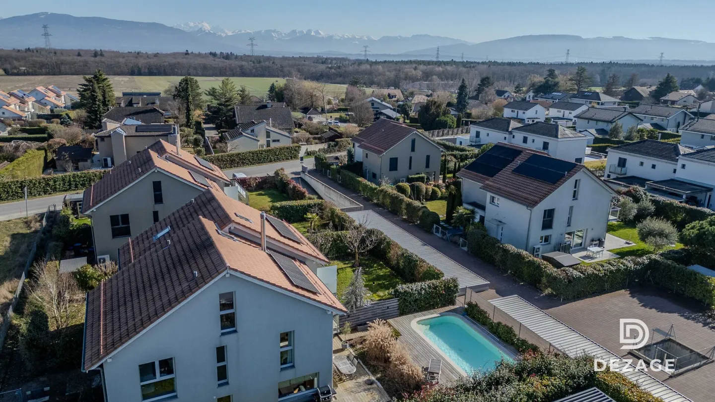 Magnifique maison de 2016 au calme à deux pas des centres urbains ! - Foto 11 von 12