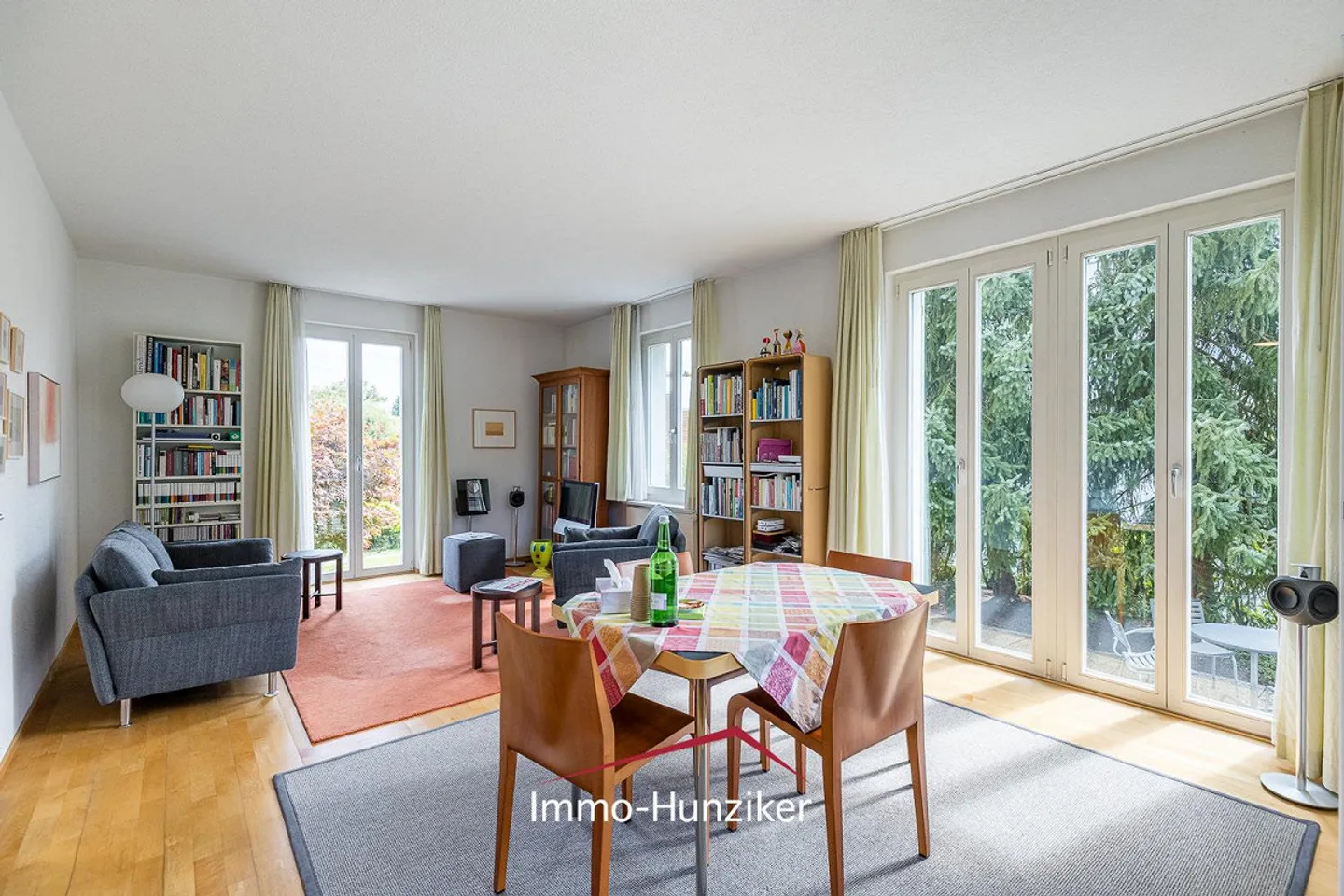 Casa unifamiliare completamente ristrutturata, zona di costruzione GS3 a tre piani, quartiere Zelgli Aarau - Foto 7 di 11