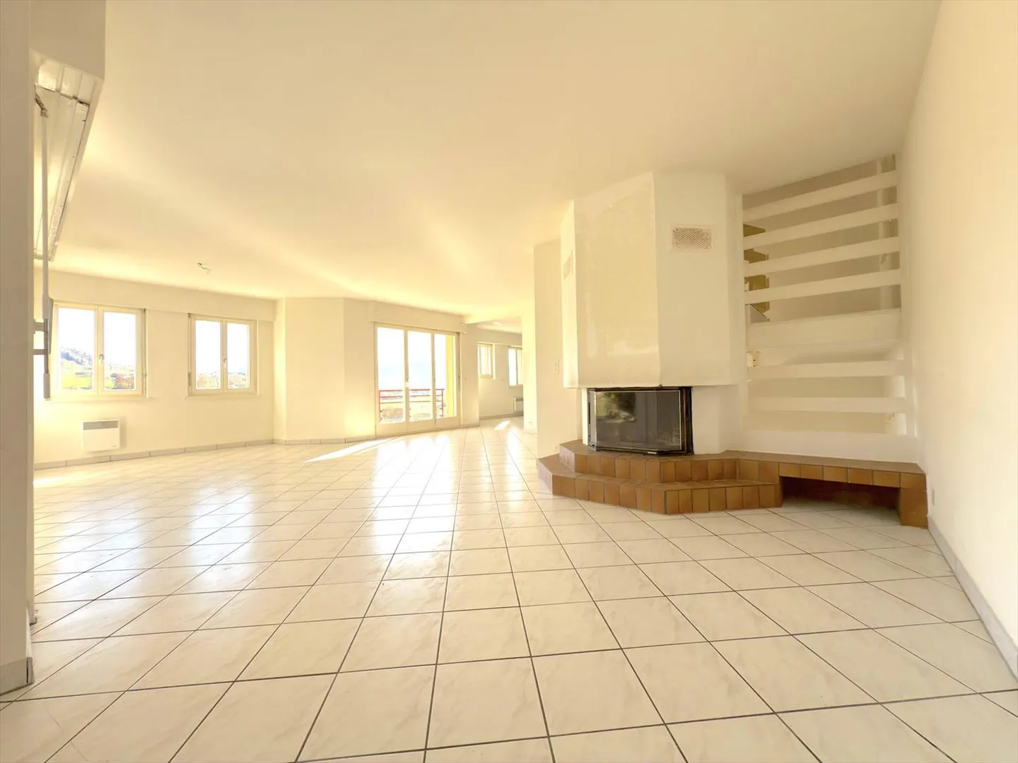 Maison en terrasse à vendre - Photo 4 sur 13